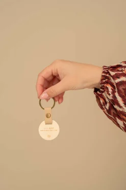 ZUSSS Het Vergeten Kind sleutelhanger jij bent onvergetelijk hout* Accessoires & Sleutelhangers