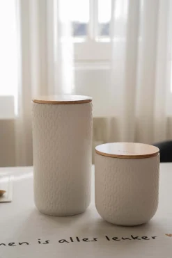 ZUSSS keramieken bewaarpot met houten deksel hartjes 20cm* Keukenaccessoires