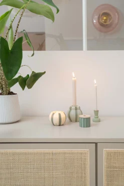 ZUSSS keramieken geurkaarsje met houten deksel klavertje salie* Geurkaarsen