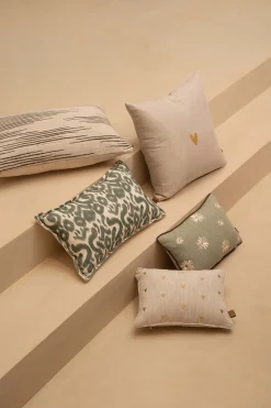 ZUSSS kussen i like you en hartjes 35x25cm peper en zout/goud* Kussens