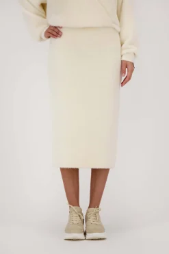 ZUSSS rok in fluffy garen* Jurkjes & Rokken