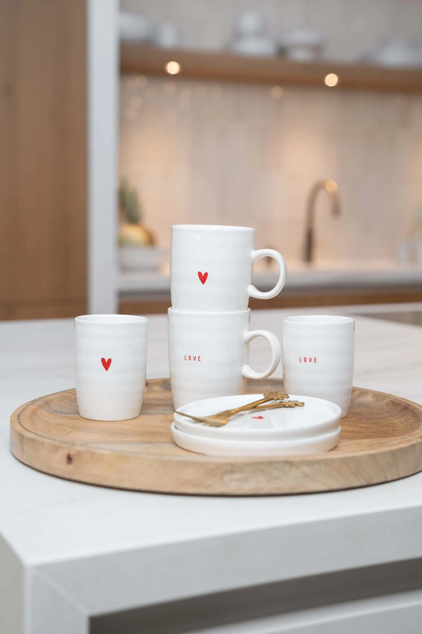 ZUSSS theemok met hartje rood* Servies